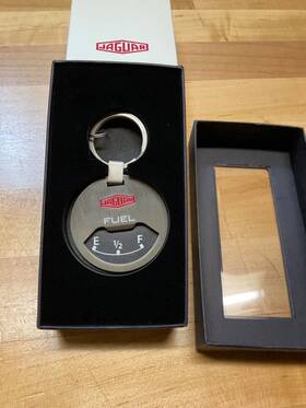 Jfkr355bka Jaguar Key Chain Bottle Opener Fuel Gauge In Gift Box