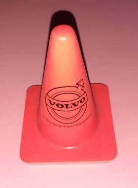 09154088 Lakeside Inc. Osh Kosh Wi Genuine Volvo Vintage Promotional 5 Inch Traffic Cone