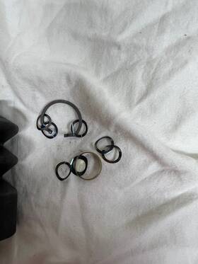 Ug15008 Lucas Girling Bentley T1&t2/rolls Royce Siver Shadow Lefthand Input Shaft Oil Seal