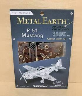 Fas-icx142 Metal Earth - Tuskegee Mustang P-51 3d Model Kit Red Tail Exclusive Free Ship
