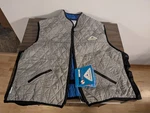 Techniche Hyperkewl Deluxe Cooling Vest Ladies 2XL. Nwt. Fixed Price $25.00.