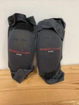 Forcefield Pro Tube XV2 Air Knee Guards Medium Read Description. Fixed Price $45.99.