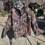 Frogg Toggs Waterproof Camo Realtree Xtra Hooded Rain Jacket Mens Med. Fixed Price $20.00.