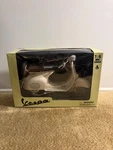 New Ray Vespa 150VL1T (1:6 Scale) NRT-49273. Fixed Price $40.00.