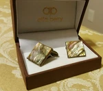 Alfa Perry Cuff Links. Fixed Price $20.99.