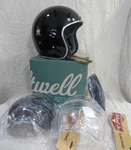 New Biltwell Bonanza Helmet With 2 Shields Gloss Black Size Large. Fixed Price $120.00.
