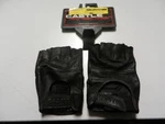 Nos Castle Streetwear Medium Gel Fingerless Gloves 20-1024. Fixed Price $29.99.
