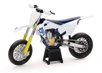 New Ray Toys Husqvarna FS450 2019 Bike 1:12 Scale White/blue/black 58163. Fixed Price $31.99.