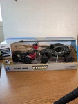 Newray Can-am Outlander Mr 1000R & Maverick X3 Xtreme Off-road Black 1:20. Fixed Price $35.00.