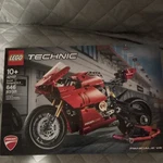 Lego Technic Ducati Panigale V4 R Set 42107 646 Pcs Ages 10+. Fixed Price $78.00.
