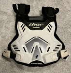 Thor Sentinel Gp Motocross Youth Chest Protector Small. Fixed Price $48.00.