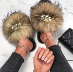 New Women Fox Slippers Fluffy Flip Flops Shiny Chain Furry Beach Size 6.5. Fixed Price $66.49.
