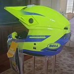 Bell MOTO-10 Mips Spherical Style Large Lime Green/blue. Fixed Price $495.00.