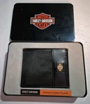 Men's Harley Davidson Black Ballistic/leather Flipfold Wallet New In Gift Box. Fixed Price $32.99.