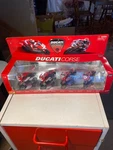 Maisto Ducati Corse 4 Motorcycle Set Scale 1:18. Fixed Price $99.99.